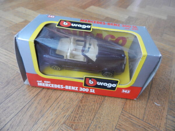 B Burago Mercedes Benz 300 SL cod. 4181 1/43