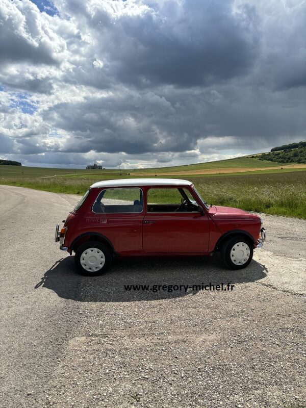 Austin Mini Red Flame 1989 – Image 9