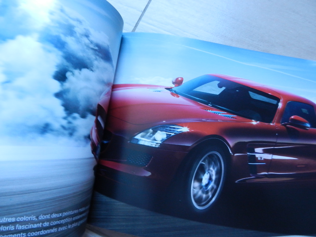 Catalogue Mercedes Benz SLS AMG 2009 - 11 – Image 2