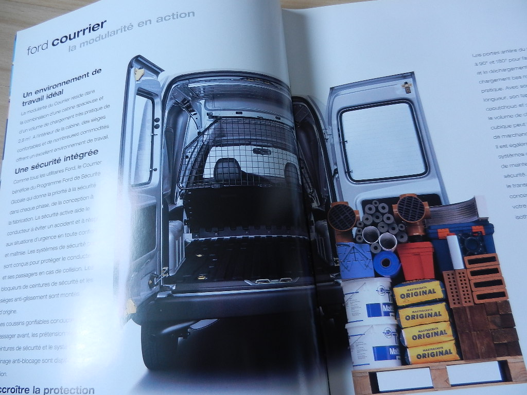 Catalogue Ford Utilitaires légers 2000 – Image 2