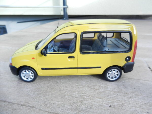 Ottomobile OT474 Renault Kangoo RT 1/18 – Image 10