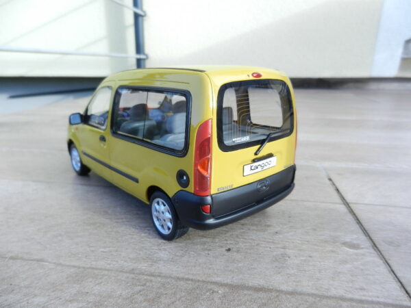 Ottomobile OT474 Renault Kangoo RT 1/18 – Image 9