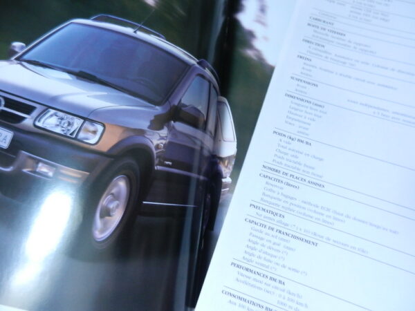 Catalogue Opel Frontera 2002 – Image 2