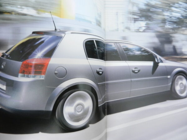 Catalogue Opel Signum 2003 – Image 2