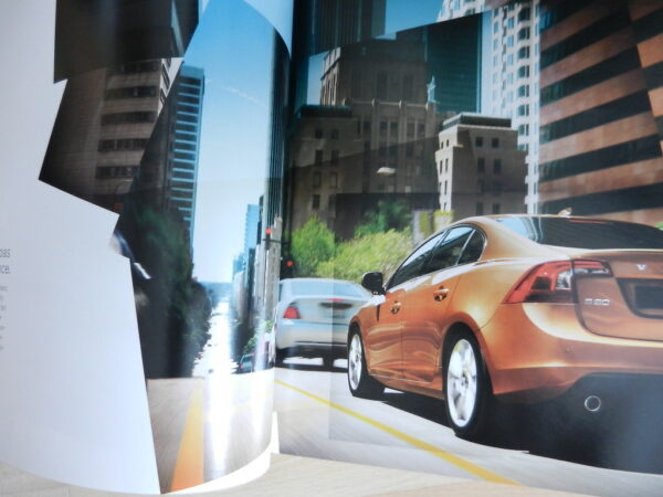 Catalogue Volvo nouvelle S60 2011 – Image 2