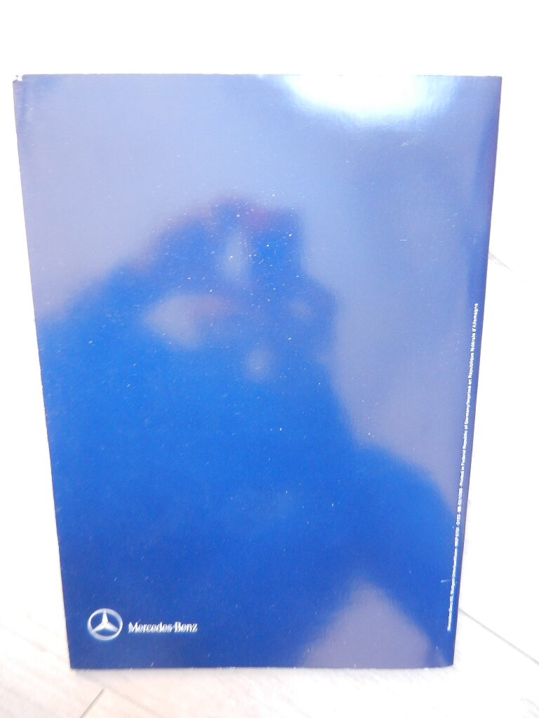 Catalogue Mercedes Benz W124 les berlines 200 - 300 1990 – Image 3