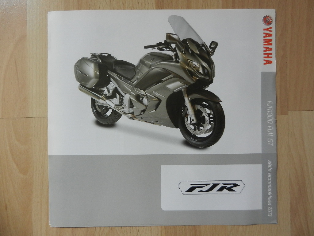 Catalogue Yamaha 2013 FJR1300 Full GT série accessoirisée