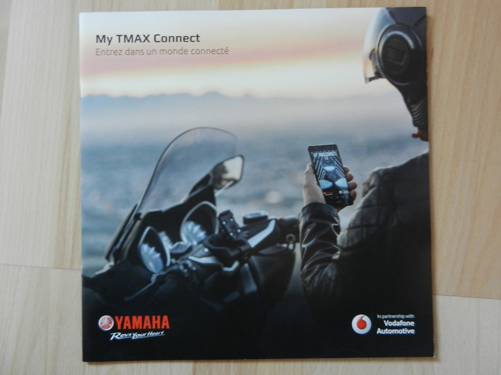 Catalogue Yamaha 2017 My Tmax Connect