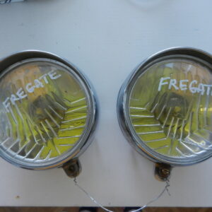 Renault Frégate : paire d’anti brouillard auteroche