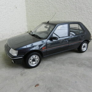 Ottomobile OT 1223 Peugeot 205 GT 1/18